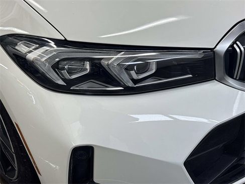 Used 2023 BMW 330i xDrive Sedan w/ M Sport Package image 3