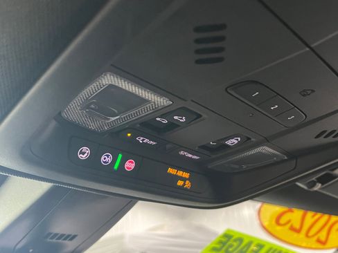 Certified 2023 Chevrolet Blazer RS w/ Driver Confidence II Package image 16