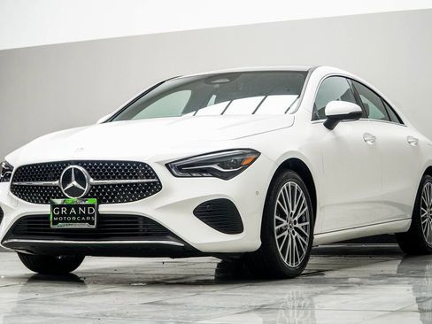 Used 2025 Mercedes-Benz CLA 250 image 8