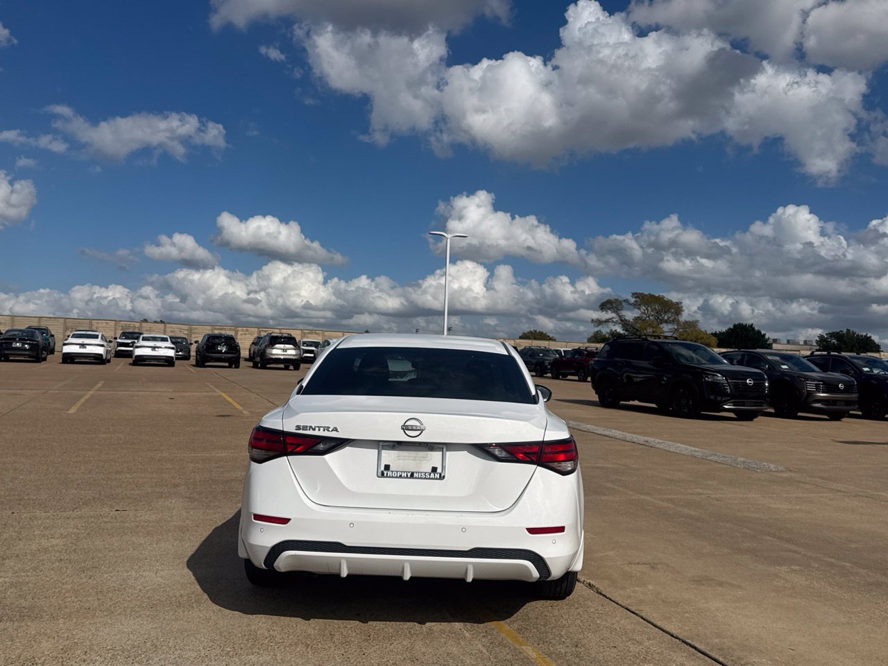 Used 2025 Nissan Sentra S FWD image 23