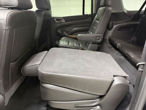 Used 2019 GMC Yukon XL Denali w/ Denali Ultimate Package AWD/4WD image 34