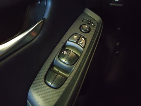 Used 2021 Nissan Sentra S FWD image 27