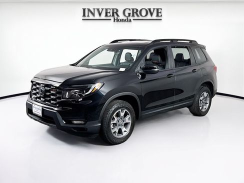 Used 2023 Honda Passport TrailSport image 1