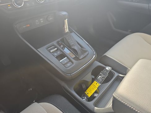 Used 2025 Honda CR-V EX image 23