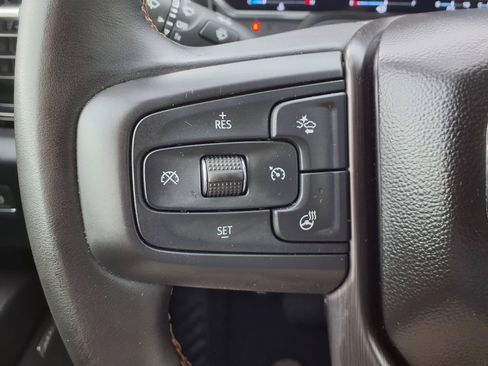 Used 2024 GMC Sierra 2500 AT4 w/ AT4 Premium Plus Package AWD/4WD image 16