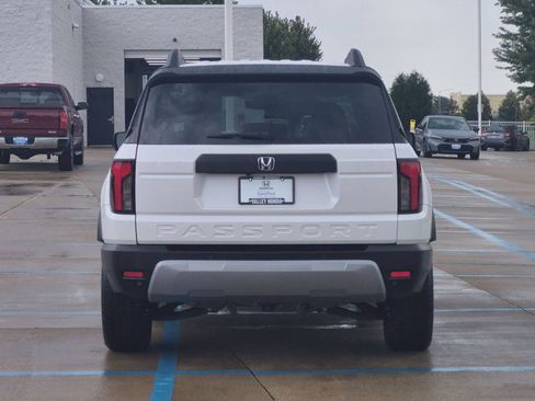 Used 2026 Honda Passport RTL image 7