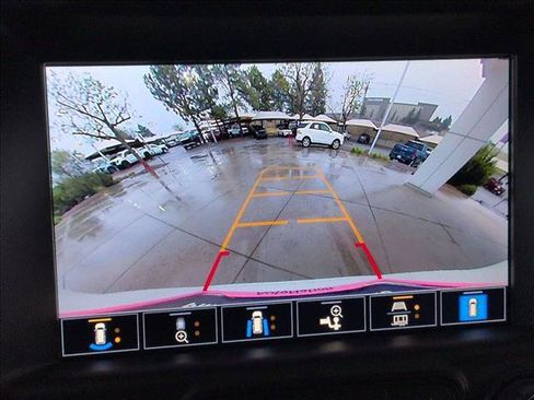 Used 2024 GMC Terrain SLT w/ Infotainment Package II AWD/4WD image 24
