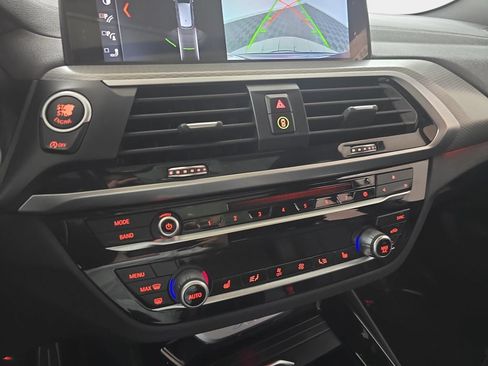 Used 2018 BMW X3 xDrive30i AWD/4WD image 25