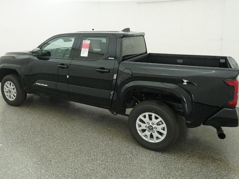 New 2026 Toyota Tacoma SR5 image 9