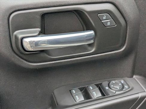 Used 2023 Chevrolet Silverado 1500 Custom w/ LPO, Dark Essentials Package image 10