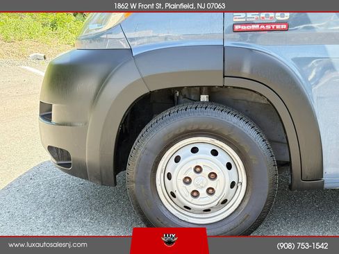 Used 2019 RAM ProMaster 2500 FWD image 12