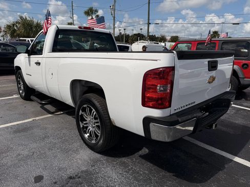 Used 2012 Chevrolet Silverado 1500 W/T RWD image 7