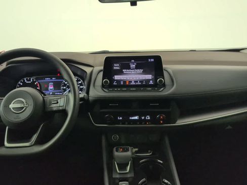 Used 2023 Nissan Rogue SV FWD image 16