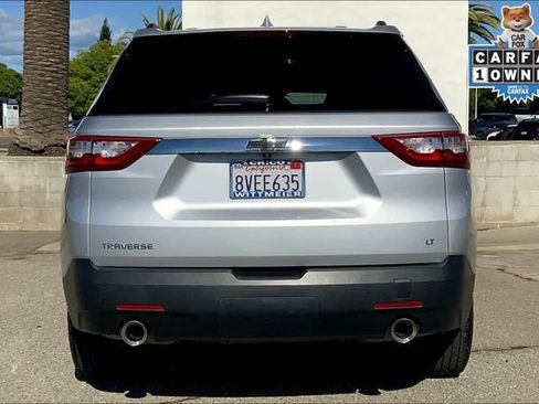 Used 2021 Chevrolet Traverse LT FWD image 4