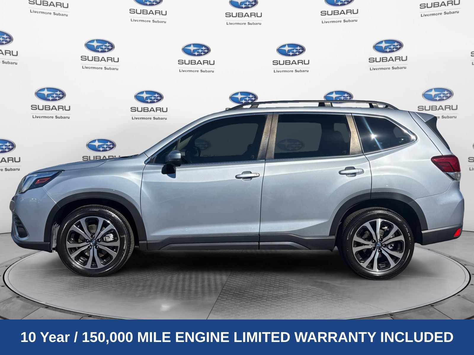 Used 2023 Subaru Forester Limited AWD/4WD image 2