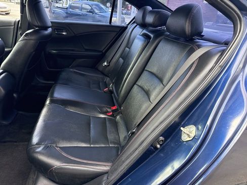 Used 2017 Honda Accord Sport Special Edition image 15