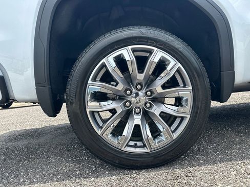 New 2026 GMC Sierra 1500 Denali w/ Denali Reserve Package AWD/4WD image 18