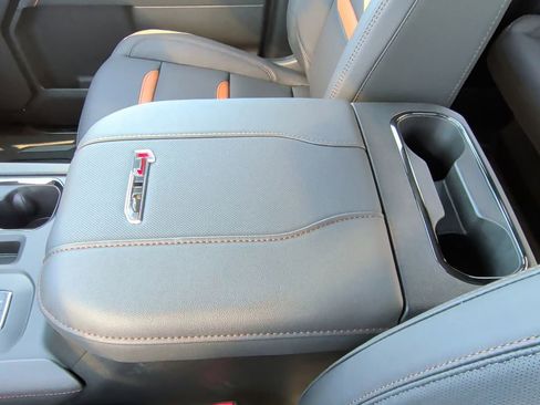 New 2026 GMC Sierra 2500 AT4 w/ AT4 Premium Plus Package image 31