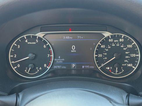 Used 2025 Nissan Altima 2.5 SV image 36