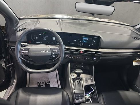 Used 2026 Kia Sportage X-Line w/ X-Line Technology Package AWD/4WD image 2
