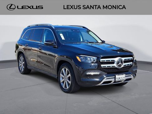 Used 2023 Mercedes-Benz GLS 450 4MATIC image 3