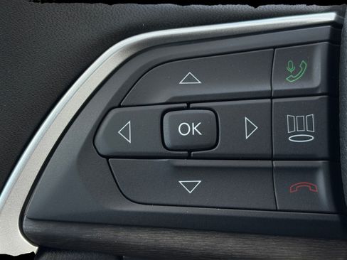 New 2026 Jeep Grand Cherokee L Limited AWD/4WD image 31