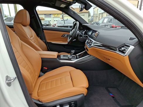 Used 2021 BMW M340i w/ Premium Package image 11