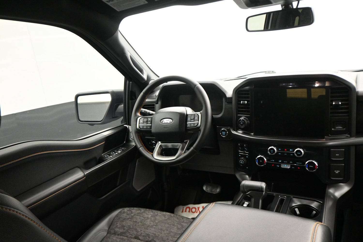 Certified 2025 Ford F150 Tremor w/ Tow/Haul Package AWD/4WD image 15