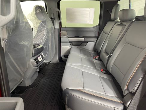 New 2025 Ford F150 Lariat w/ Equipment Group 502A High image 4