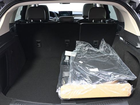 New 2026 Lincoln Corsair Reserve w/ Jet Appearance Package image 19