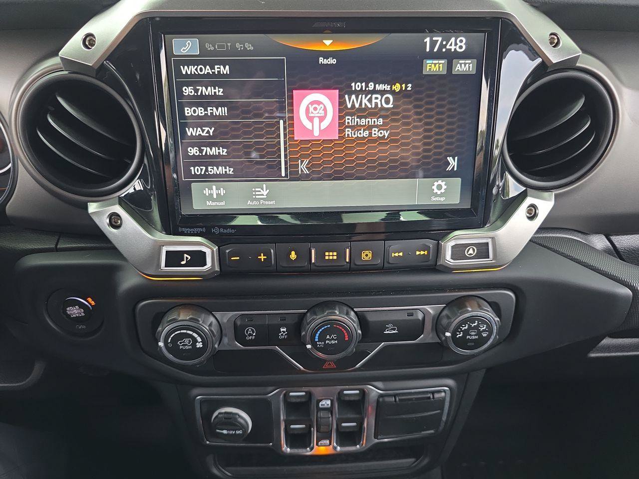 Used 2020 Jeep Gladiator Sport w/ Quick Order Package 24S AWD/4WD image 9