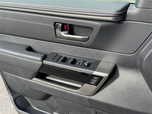 Used 2026 Toyota Tundra Limited image 16