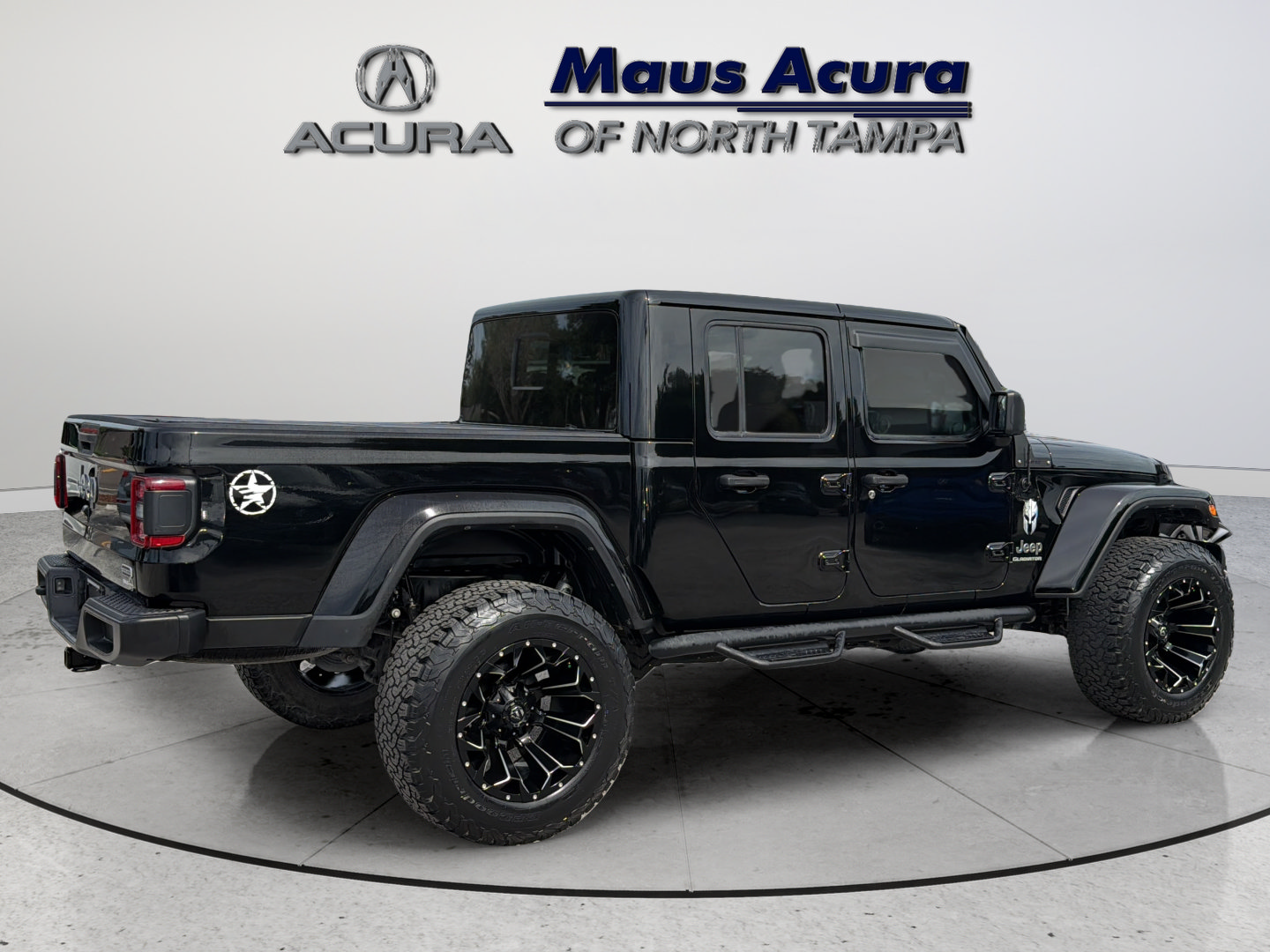 Used 2021 Jeep Gladiator Overland AWD/4WD image 12