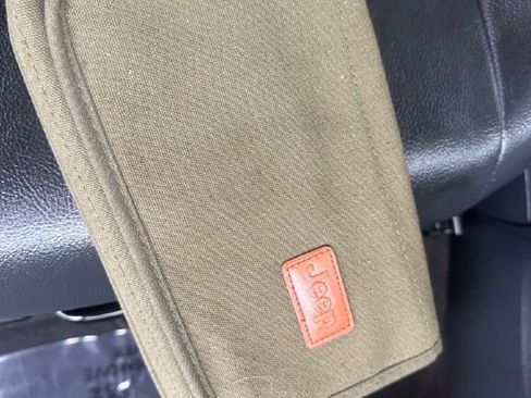 Used 2015 Jeep Patriot High Altitude image 14