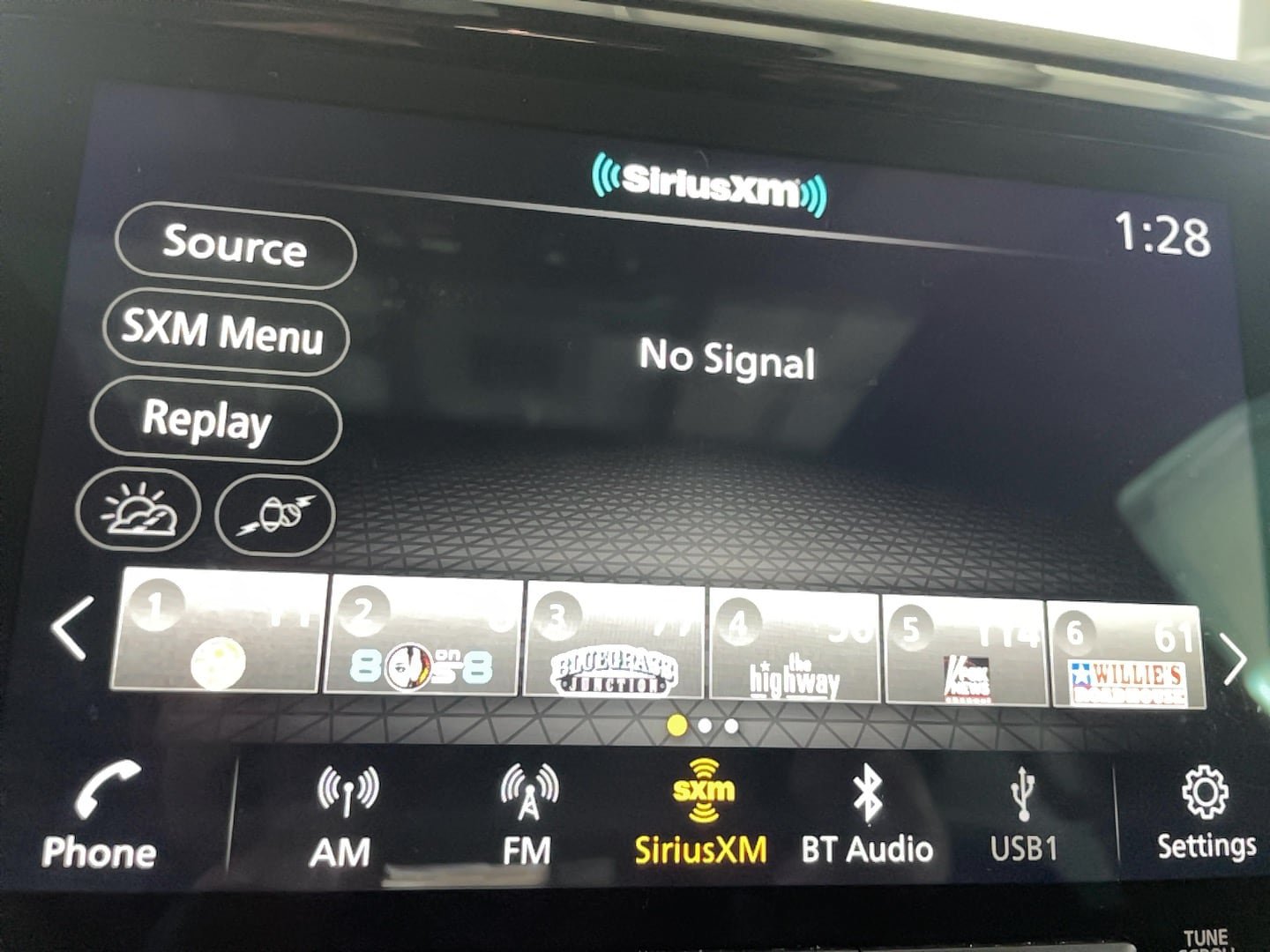 Used 2024 Nissan Frontier PRO-4X w/ Pro Premium Package AWD/4WD image 16
