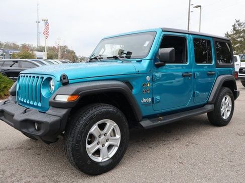 Used 2020 Jeep Wrangler Unlimited Sport S image 3