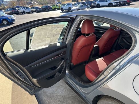 New 2026 MAZDA MAZDA3 Carbon image 17