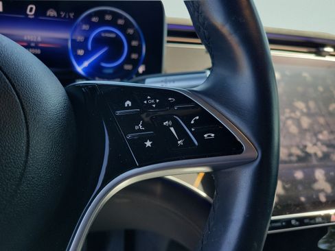 Certified 2023 Mercedes-Benz EQS 450+ SUV image 24