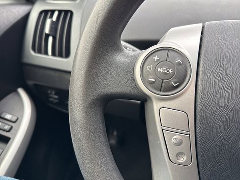 Used 2012 Toyota Prius Two image 37