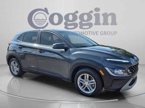Certified 2023 Hyundai Kona SE w/ Cargo Package AWD/4WD image 7