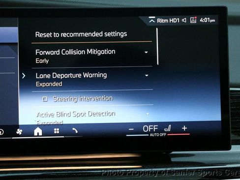 Used 2023 BMW 760i xDrive w/ Executive Package image 39