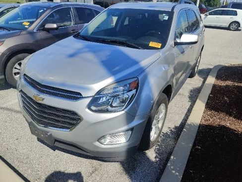 Used 2017 Chevrolet Equinox LT w/ Convenience Package FWD image 6