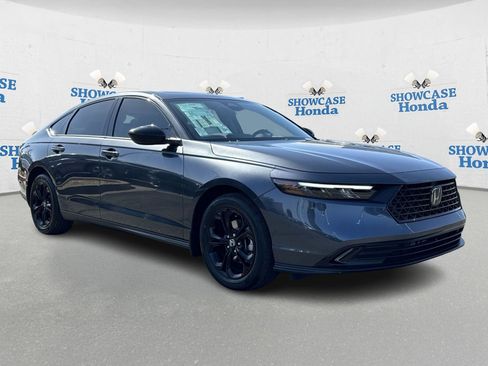 New 2025 Honda Accord SE image 4