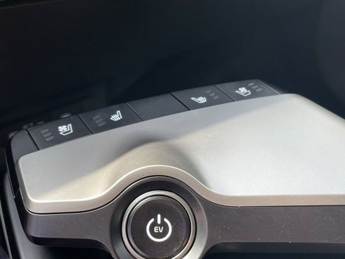 New 2025 Kia EV6 Wind image 17