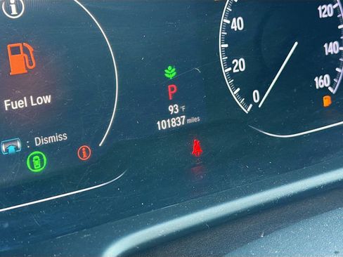 Used 2019 Honda Accord LX image 8