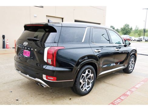 Certified 2022 Hyundai Palisade Calligraphy FWD image 8