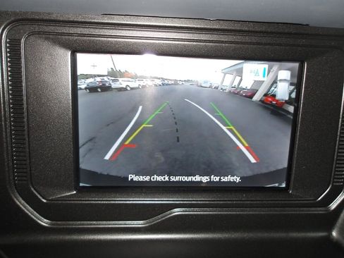 Used 2022 Ford Bronco Black Diamond w/ Sasquatch Package AWD/4WD image 19