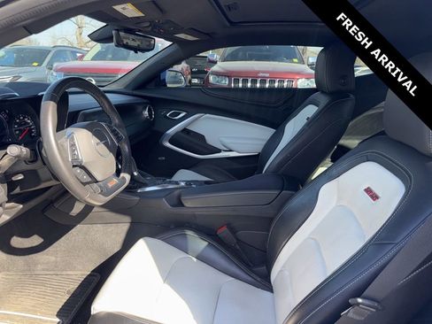 Used 2019 Chevrolet Camaro SS image 10