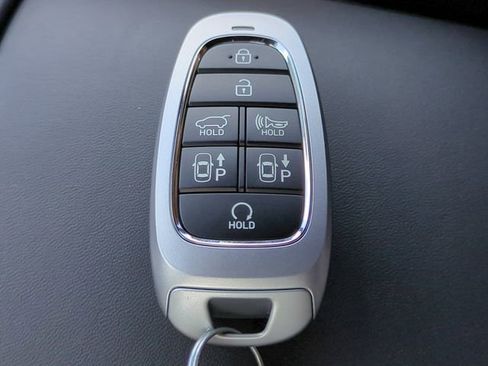 Used 2023 Hyundai Santa Fe Calligraphy image 29