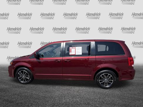 Used 2019 Dodge Grand Caravan SE FWD image 7